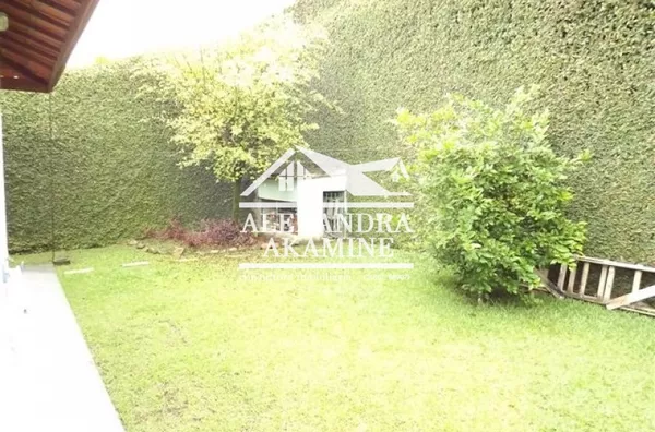 CASA CONDOMINIO FECHADO DE  300M2