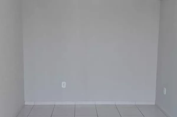 SALA COMERCIAL TERREA COM OPÇÃO DE GARAGEM