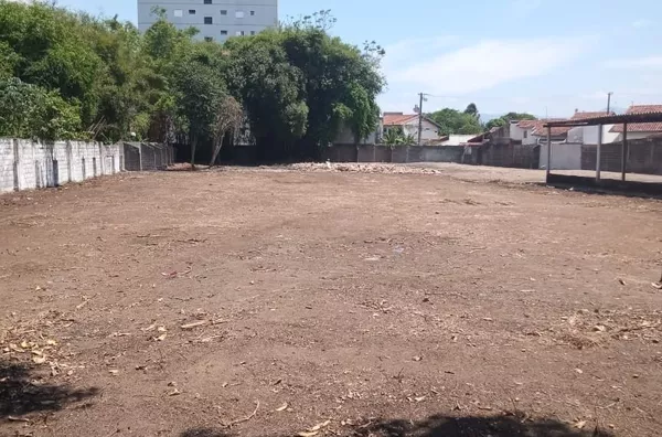 AREA PROXIMA CENTRO  4842M2