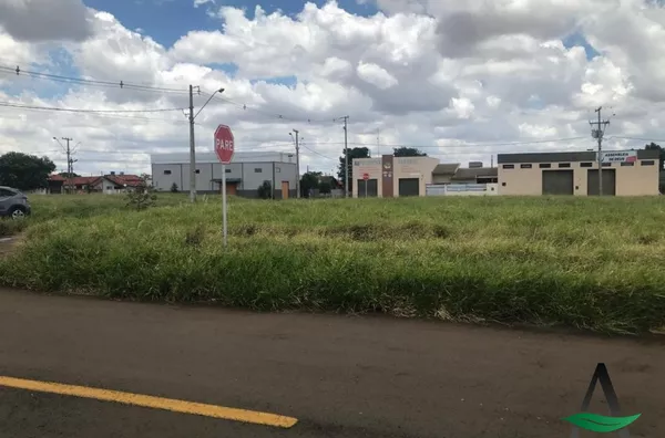 Arapongas-Terreno 442 m²- JD interlagos I