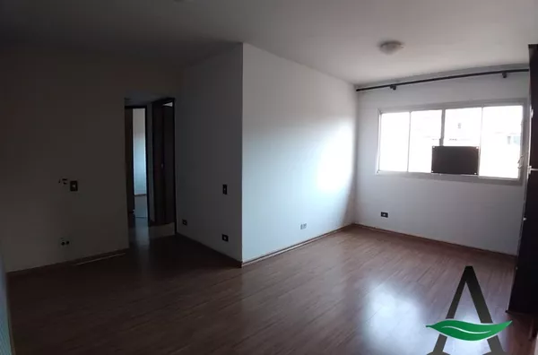 Cornélio Procópio - Apartamento - 03 quartos- Centro 