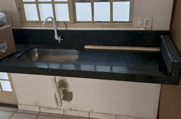  Arapongas - Sala Comercial - Centro