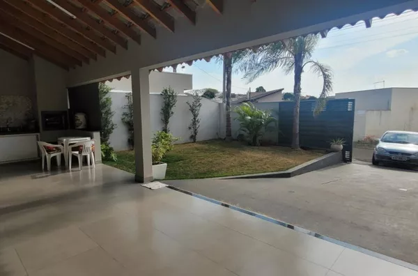 Cornélio Procópio - Casa - 2 quartos - Belle Bergamasco