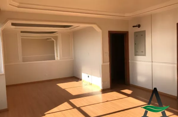 Apartamento- 3 Quartos - Centro 