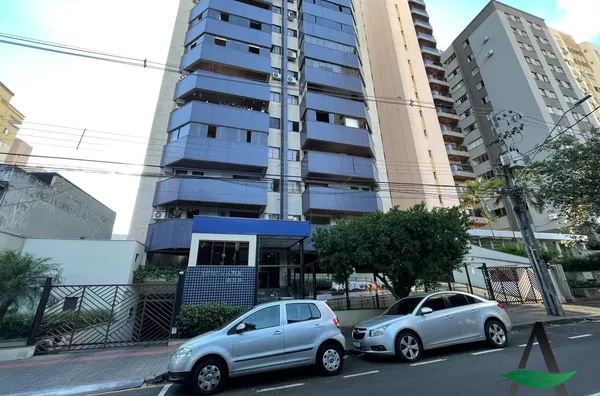 Londrina - Apartamento - 3 quartos - Centro