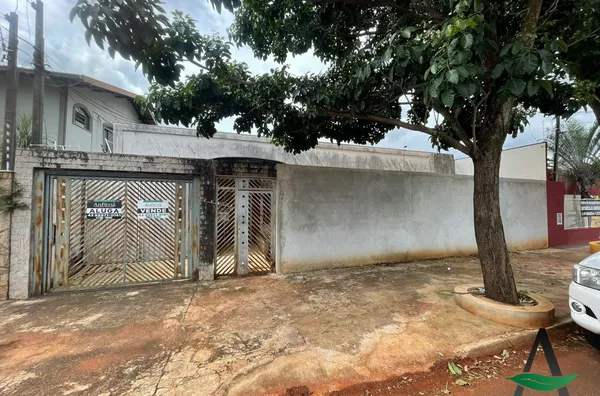 Londrina - Casa 03 quartos - Jd. Shangri-la A