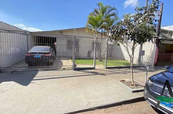 Londrina - Casa - 3 Quartos -  Parque Residencial Joaquim Toledo Piza