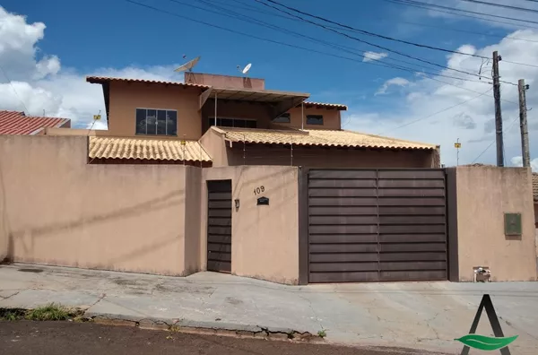 Cornélio Procópio - Casa Sobrado - 06 quartos - Jardim Morumbi