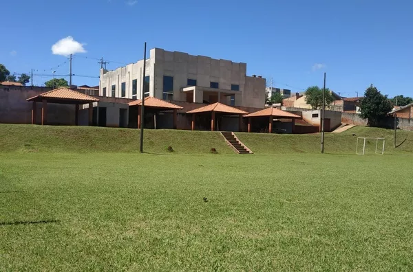 Londrina - Chácara Comercial - Moradias do Cabo Frio