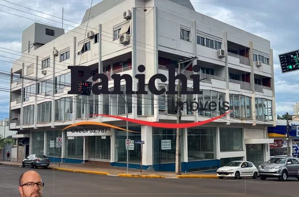 AMPLA SALA COMERCIAL NA ESQUINA DA 13 DE MAIO (ANTIGA JOST)