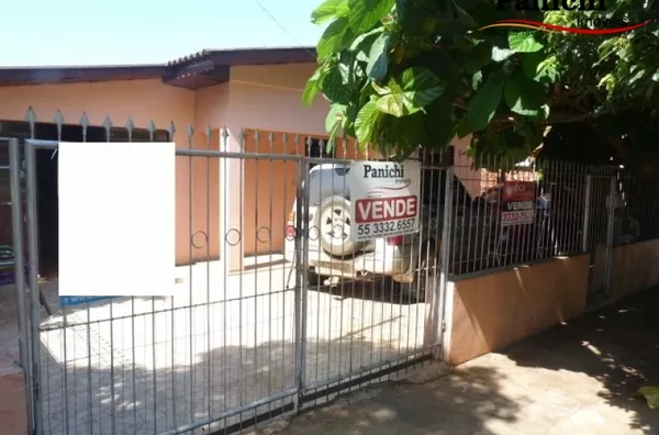 CASA QUATRO DORMITORIOS  
