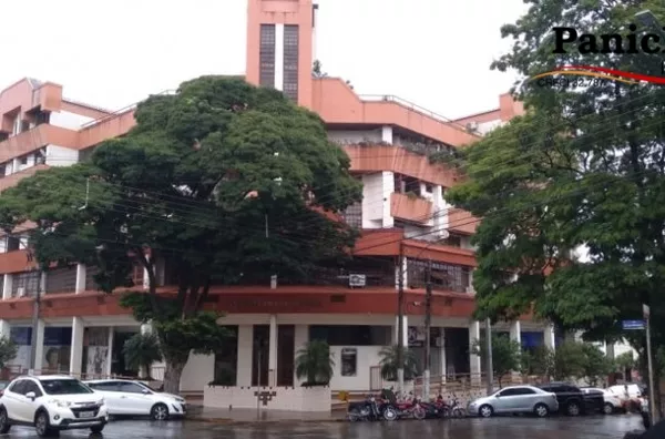 APARTAMENTO DUPLEX COM BANHEIRA