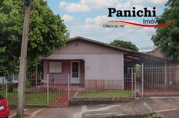 CASA MISTA COM 3 DORMITÓRIOS BAIRRO BURTET