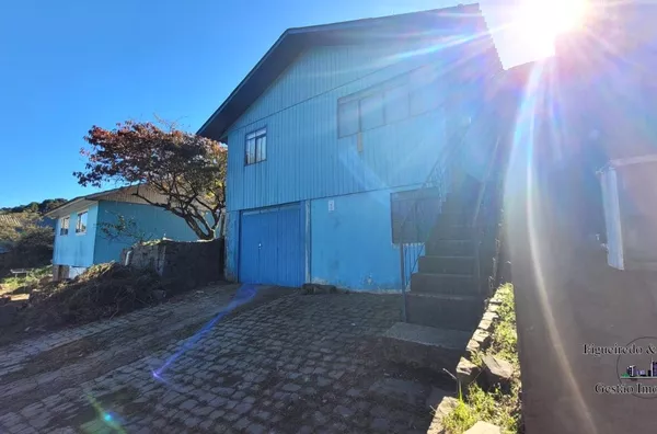 Uma casa para venda - Centro - São Joaquim/SC