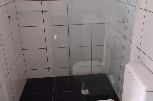 Casa 1 suíte + 2 quartos p/ aluguel,  Glória, Blumenau