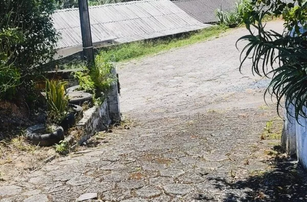 vende-se casa, ampla  Progresso, Blumenau