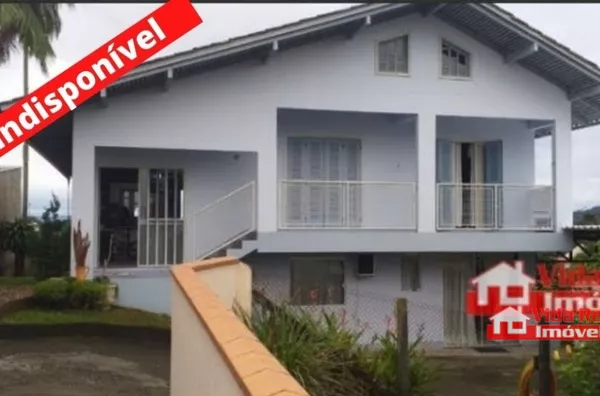CASA NO BAIRRO VELHA 