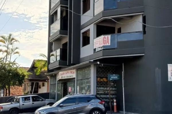 Apartamento para aluguel, 3 quartos (semi-mobiliado) Garcia, Blumenau