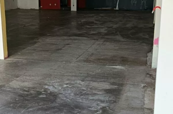 Aluga-se sala Comercial Térrea,  Garcia, Blumenau