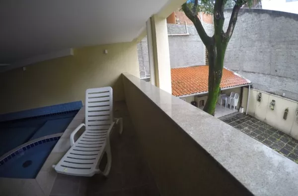 Rua Francisca Sales. Freguesia, Jacarepagua. (ALUGADO)