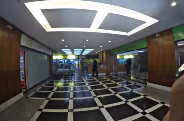 Rua Conde de Lages, Glória. 