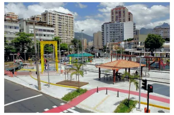 Praça Varnhagem, Tijuca.