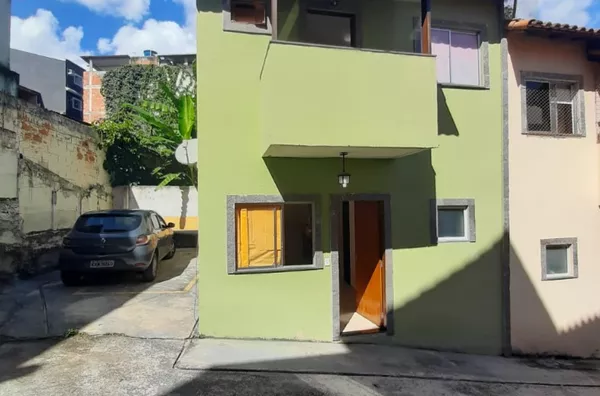 Rua São Mariano Scott, Vila Valqueire.