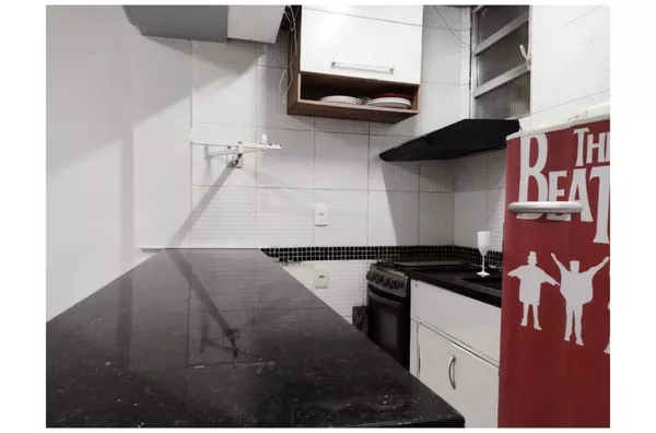 Rua Sá Ferreira, Copacabana. ALUGADO