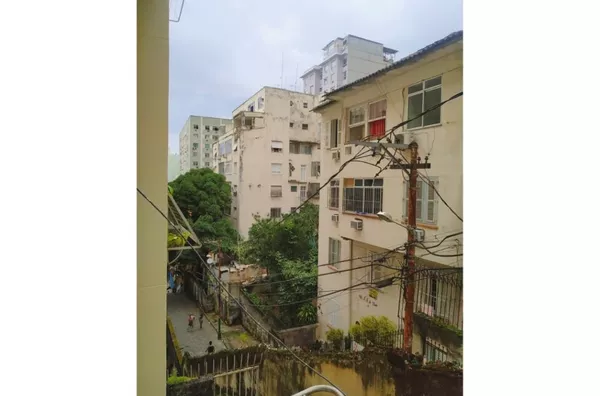Rua Sá Ferreira, Copacabana. ALUGADO