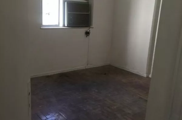 Rua Clemente Falcão, Tijuca.  