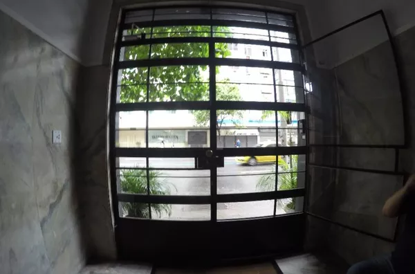 Avenida Nossa Senhora de Copacabana. 