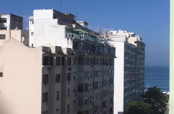 Rua Belfort Roxo, Copacabana.
