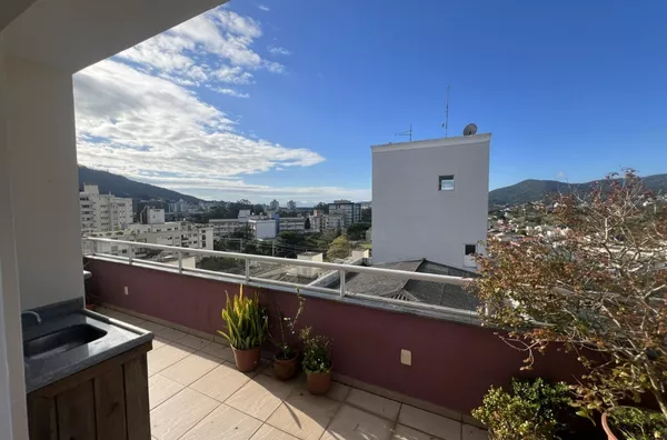 Cobertura para locação bairro  Córrego Grande Florianópolis