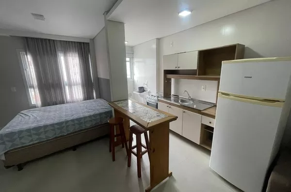 COMPLETA IMÓVEIS ALUGA STUDIO MOBILIADO TRINDADE UFSC.