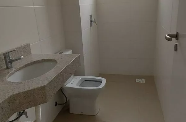 Apartamento à Venda de 3 Quartos no Itacorubi