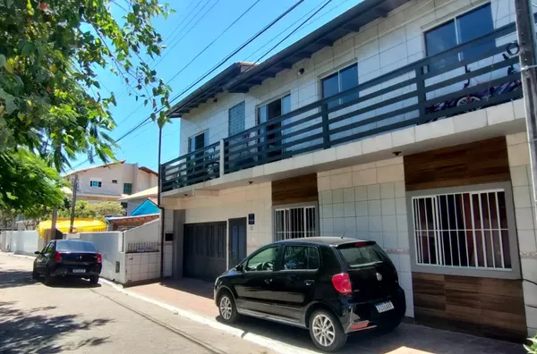 Casa estilo Pousada á venda com 10 quarto(s),  Barra Da Lagoa, Florianópolis