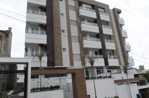 Apartamento de 01 dormitório, com garagem na Trindade, próximo da UFSC