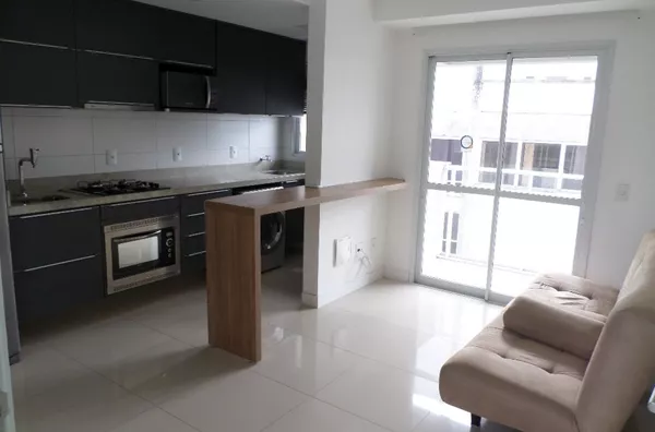 Apartamento 01 dormitório mobiliado - próximo da UFSC com garagem.