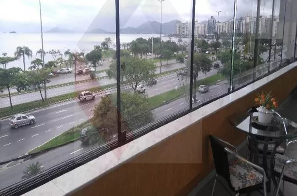 APARTAMENTO NORMAL para venda Centro Florianópolis
