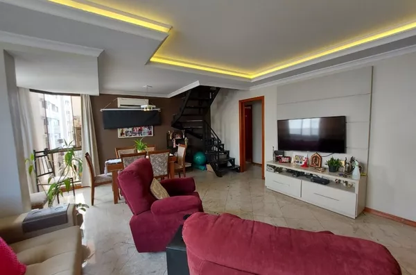 Cobertura duplex para venda com 4 quarto(s), 2 vagas de garagem no Centro Florianópolis