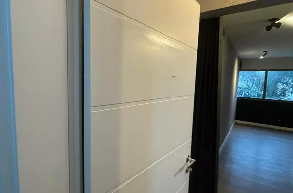 Sala comercial, no coração da Trindade disponível para locação! 