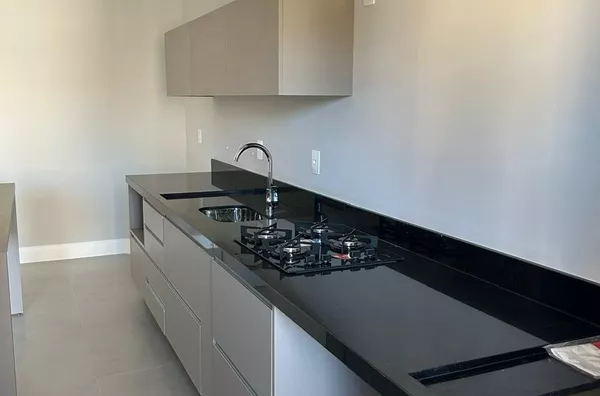 Apartamento novo aluguel no Rafael Moritz - Trindade, Florianópolis