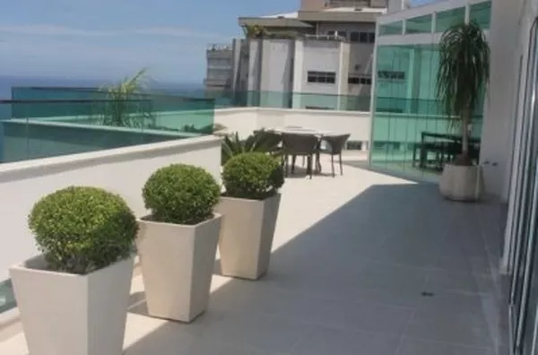 ESPETACULAR COBERTURA DUPLEX