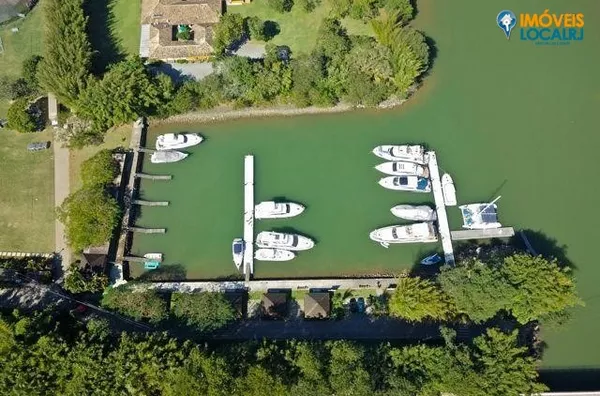 PORTOBELLO Resort Safari