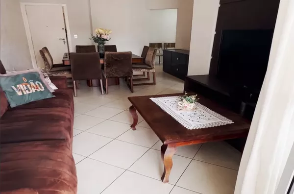 OPORTUNIDADE NO CENTRO DE BALNEÁRIO CAMBORIÚ  01 SUÍTE + 01 DORMITÓRIO