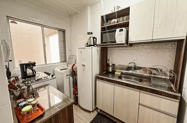 APARTAMENTO DE 1 DORMITÓRIO NA AVENIDA BRASIL DE  BALNEÁRIO CAMBORIÚ