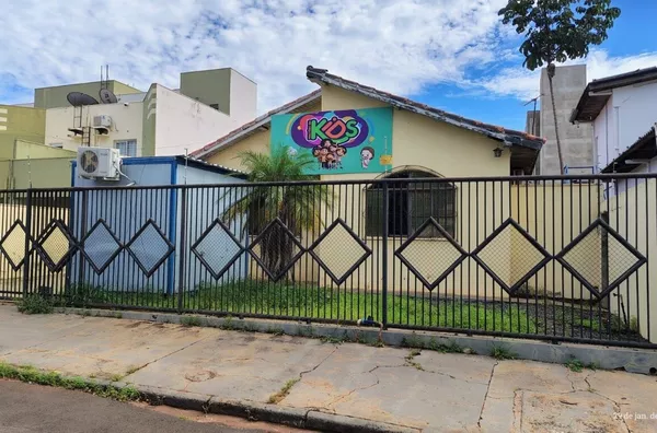 Casa para venda, 3 quarto(s),  Centro, Tangará Da Serra