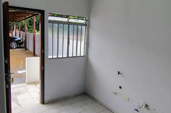 Kitinete / conjugados para aluguel, 1 quarto(s),  Centro, Tangará Da Serra