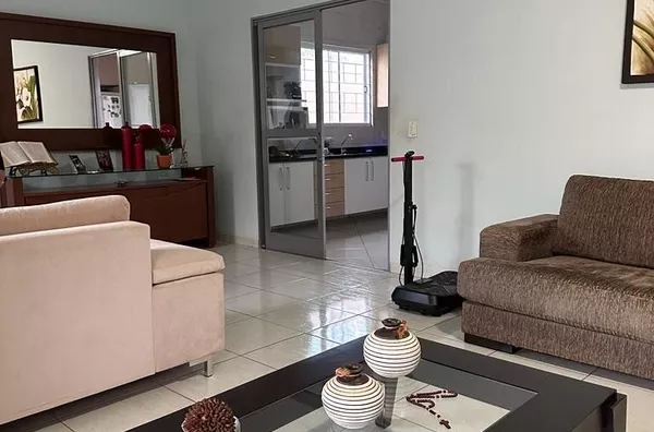 Casa para venda, 3 quarto(s),  Centro, Tangará Da Serra