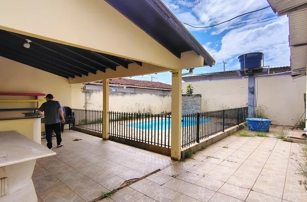 Casa para venda, 3 quarto(s),  Centro, Tangará Da Serra